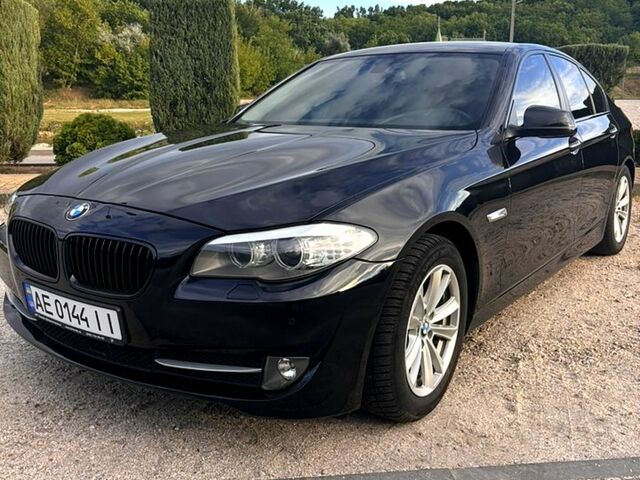 Черный БМВ 5 Серия, объемом двигателя 2 л и пробегом 150 тыс. км за 14200 $, фото 1 на Automoto.ua