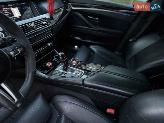 Чорний БМВ 5 Серія, об'ємом двигуна 2 л та пробігом 236 тис. км за 12500 $, фото 33 на Automoto.ua