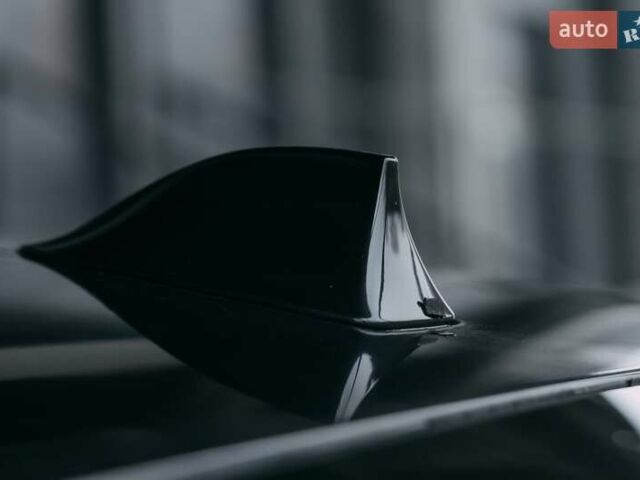 Чорний БМВ 5 Серія, об'ємом двигуна 2 л та пробігом 233 тис. км за 10400 $, фото 14 на Automoto.ua