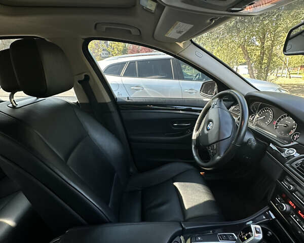 Черный БМВ 5 Серия, объемом двигателя 2.98 л и пробегом 152 тыс. км за 13700 $, фото 20 на Automoto.ua