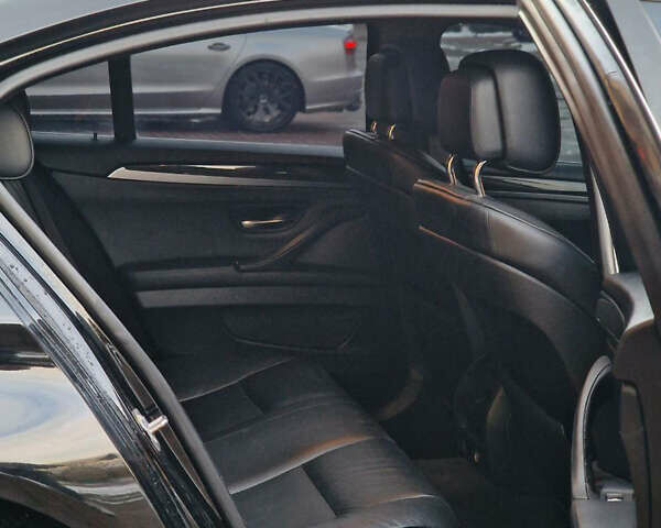 Чорний БМВ 5 Серія, об'ємом двигуна 2 л та пробігом 202 тис. км за 11999 $, фото 48 на Automoto.ua