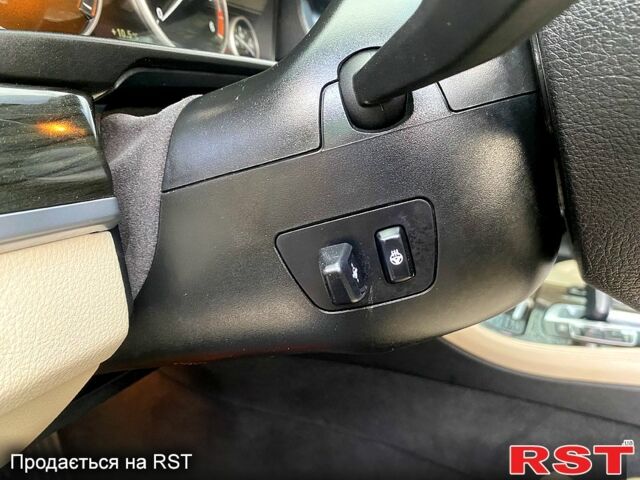 Чорний БМВ 5 Серія, об'ємом двигуна 2 л та пробігом 250 тис. км за 13000 $, фото 9 на Automoto.ua