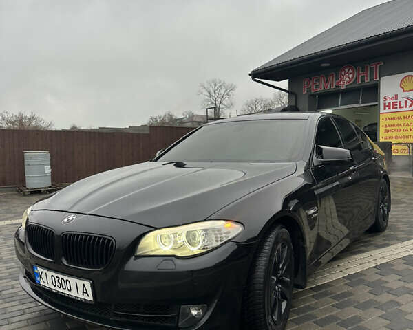Черный БМВ 5 Серия, объемом двигателя 2.99 л и пробегом 228 тыс. км за 15600 $, фото 3 на Automoto.ua