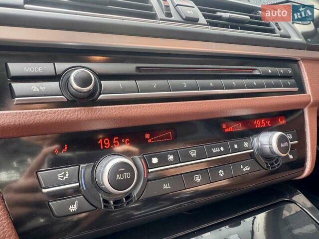 БМВ 5 Серия 2012 в Одессе на Automoto.ua Черный БМВ 5 Серия, объемом двигателя 2.99 л и пробегом 191 тыс. км за 11999 $, фото 39 на Automoto.ua