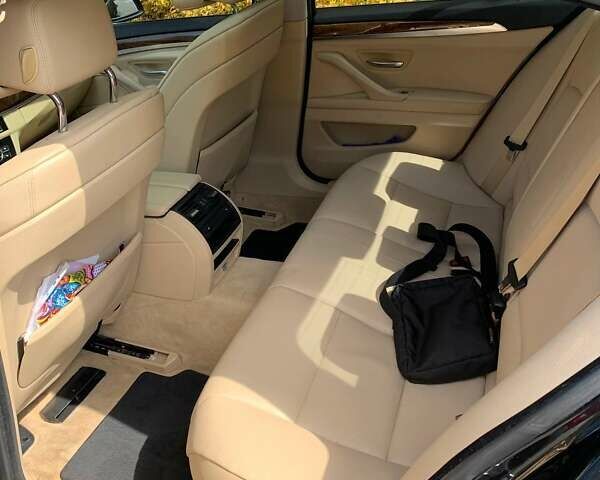 Черный БМВ 5 Серия, объемом двигателя 2 л и пробегом 119 тыс. км за 14300 $, фото 18 на Automoto.ua