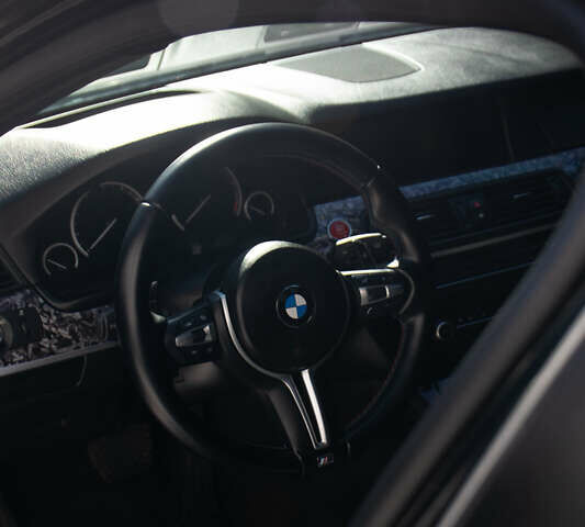 Чорний БМВ 5 Серія, об'ємом двигуна 2 л та пробігом 233 тис. км за 15200 $, фото 31 на Automoto.ua