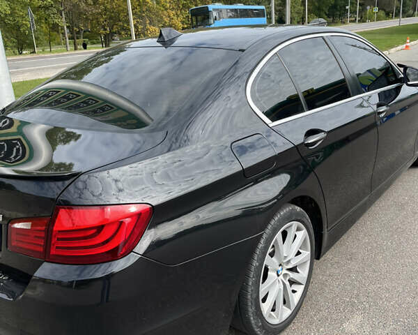 Черный БМВ 5 Серия, объемом двигателя 2 л и пробегом 300 тыс. км за 12200 $, фото 13 на Automoto.ua