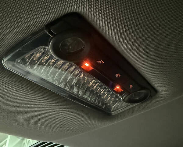 Чорний БМВ 5 Серія, об'ємом двигуна 3 л та пробігом 210 тис. км за 14600 $, фото 30 на Automoto.ua