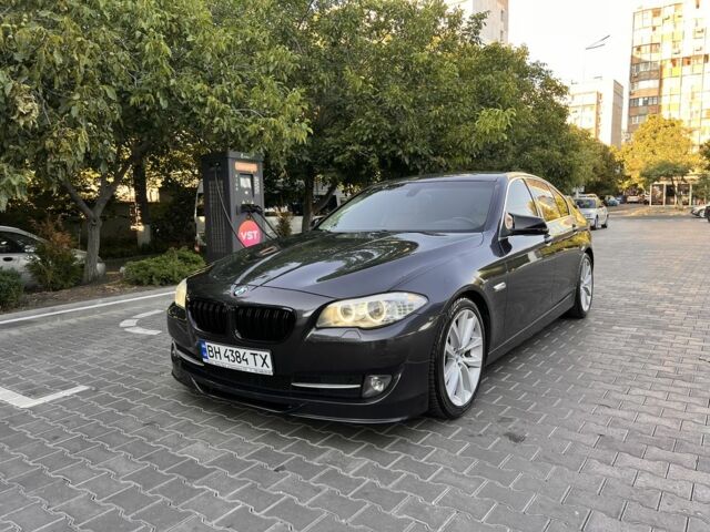 Черный БМВ 5 Серия, объемом двигателя 2 л и пробегом 217 тыс. км за 14900 $, фото 3 на Automoto.ua