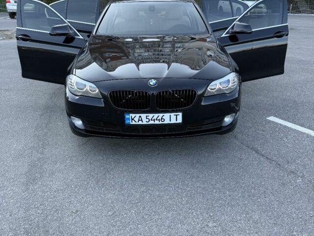Черный БМВ 5 Серия, объемом двигателя 2 л и пробегом 234 тыс. км за 11000 $, фото 10 на Automoto.ua