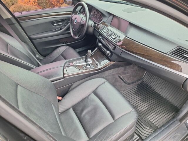 Чорний БМВ 5 Серія, об'ємом двигуна 2 л та пробігом 222 тис. км за 12500 $, фото 6 на Automoto.ua