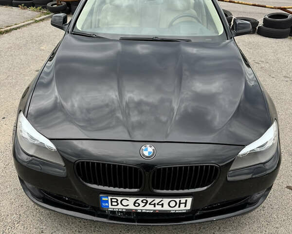 Чорний БМВ 5 Серія, об'ємом двигуна 2.98 л та пробігом 260 тис. км за 12000 $, фото 11 на Automoto.ua