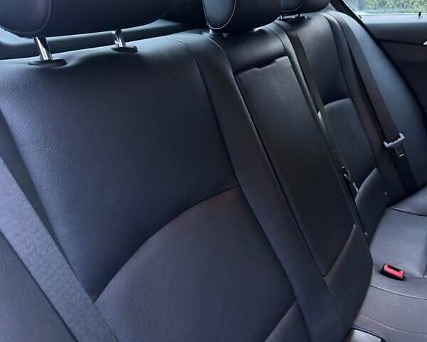 Черный БМВ 5 Серия, объемом двигателя 2 л и пробегом 230 тыс. км за 10442 $, фото 10 на Automoto.ua