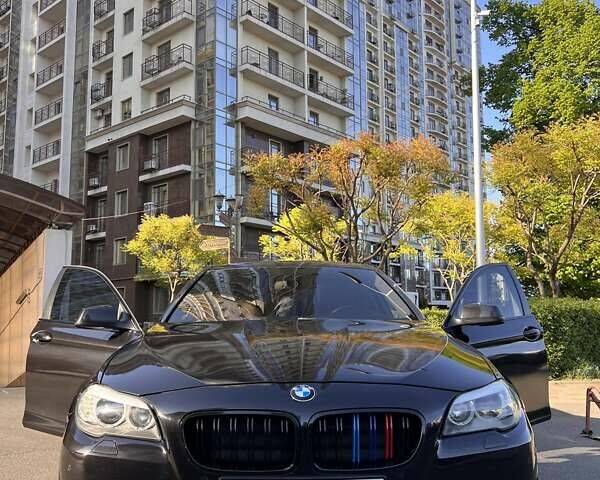 Черный БМВ 5 Серия, объемом двигателя 2.99 л и пробегом 180 тыс. км за 16000 $, фото 1 на Automoto.ua