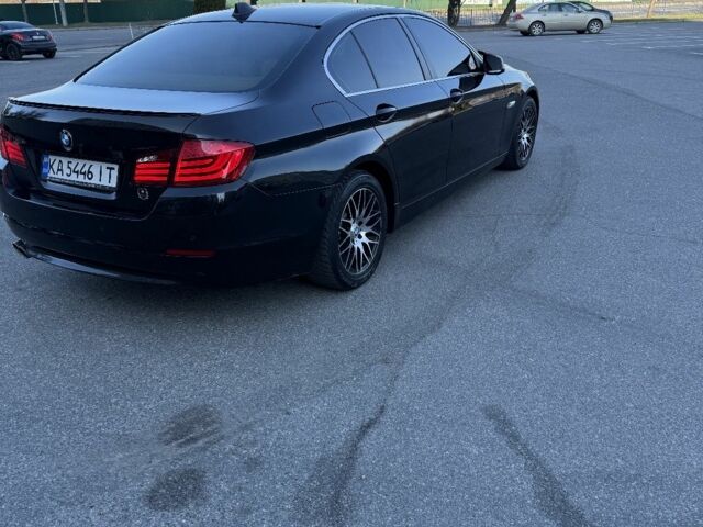 Черный БМВ 5 Серия, объемом двигателя 2 л и пробегом 234 тыс. км за 11000 $, фото 1 на Automoto.ua