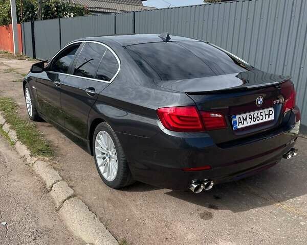 Черный БМВ 5 Серия, объемом двигателя 2.98 л и пробегом 216 тыс. км за 14100 $, фото 3 на Automoto.ua