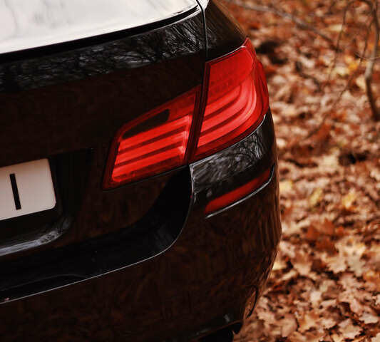 Черный БМВ 5 Серия, объемом двигателя 2 л и пробегом 207 тыс. км за 14200 $, фото 12 на Automoto.ua