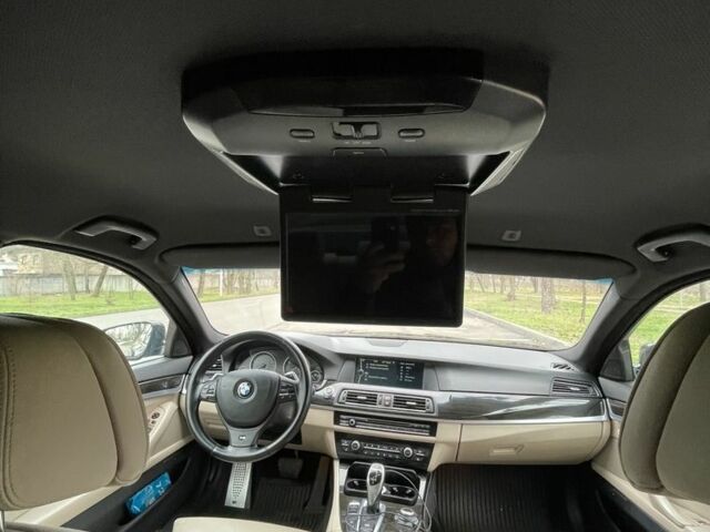 Чорний БМВ 5 Серія, об'ємом двигуна 3 л та пробігом 300 тис. км за 14000 $, фото 1 на Automoto.ua