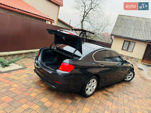 Чорний БМВ 5 Серія, об'ємом двигуна 2 л та пробігом 184 тис. км за 12400 $, фото 42 на Automoto.ua