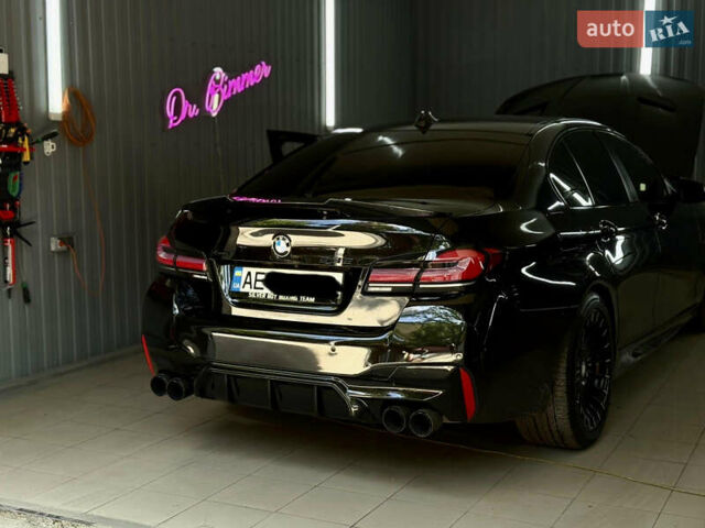 Черный БМВ 5 Серия, объемом двигателя 2.99 л и пробегом 223 тыс. км за 16000 $, фото 2 на Automoto.ua