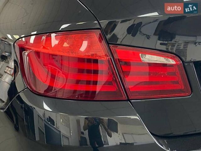 Черный БМВ 5 Серия, объемом двигателя 2 л и пробегом 247 тыс. км за 13490 $, фото 9 на Automoto.ua