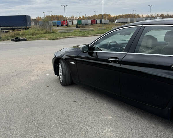 Чорний БМВ 5 Серія, об'ємом двигуна 2.98 л та пробігом 260 тис. км за 12000 $, фото 3 на Automoto.ua