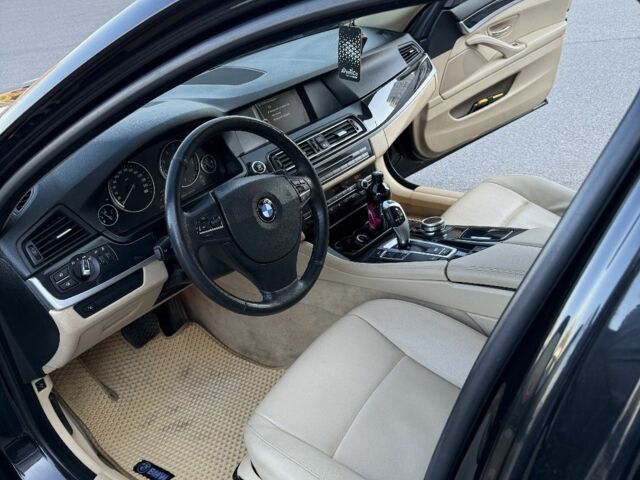 Черный БМВ 5 Серия, объемом двигателя 2 л и пробегом 234 тыс. км за 11000 $, фото 11 на Automoto.ua