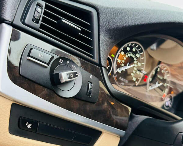 Чорний БМВ 5 Серія, об'ємом двигуна 2 л та пробігом 184 тис. км за 12400 $, фото 93 на Automoto.ua