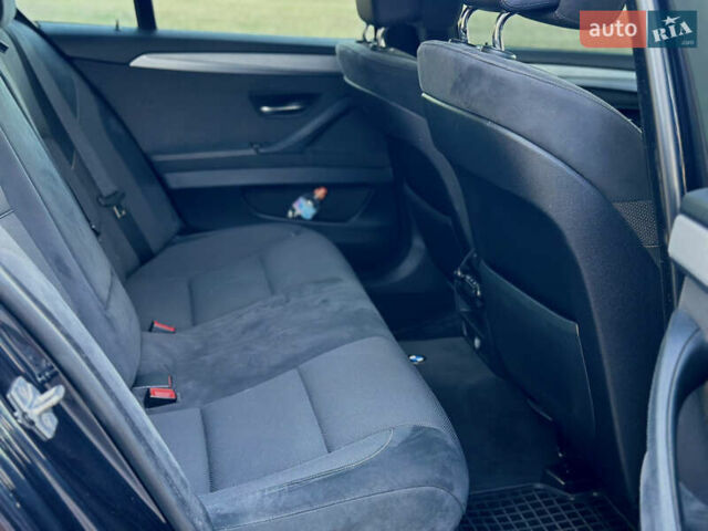 Чорний БМВ 5 Серія, об'ємом двигуна 3 л та пробігом 281 тис. км за 18400 $, фото 20 на Automoto.ua