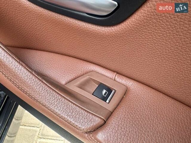 БМВ 5 Серия 2012 в Одессе на Automoto.ua Черный БМВ 5 Серия, объемом двигателя 2.99 л и пробегом 191 тыс. км за 11999 $, фото 87 на Automoto.ua