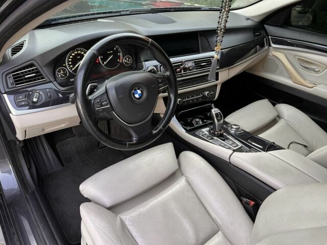 Черный БМВ 5 Серия, объемом двигателя 2 л и пробегом 217 тыс. км за 14900 $, фото 6 на Automoto.ua