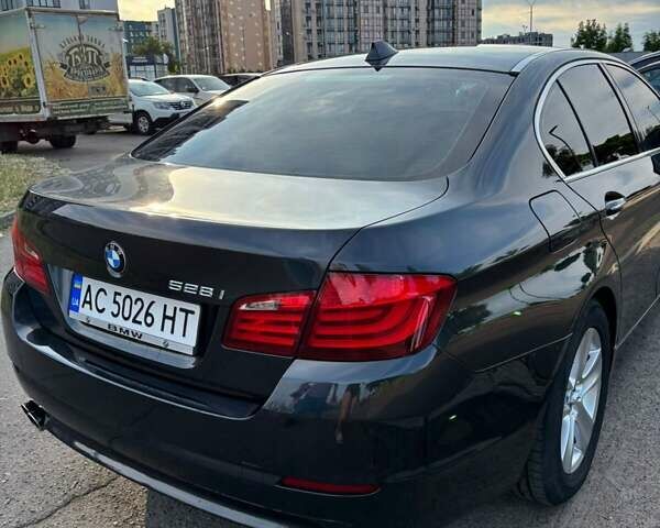 Черный БМВ 5 Серия, объемом двигателя 2 л и пробегом 270 тыс. км за 11800 $, фото 5 на Automoto.ua