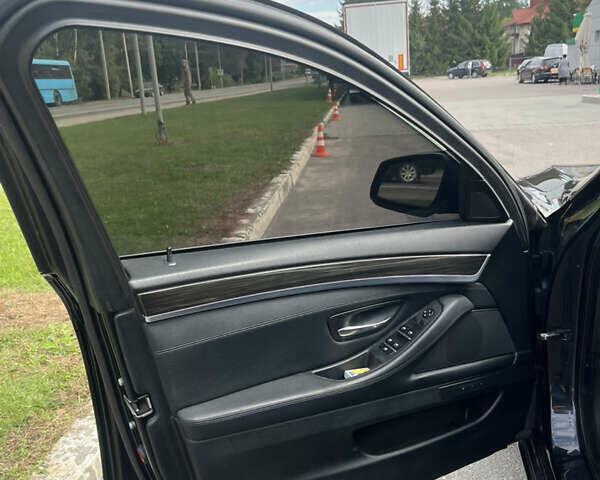 Черный БМВ 5 Серия, объемом двигателя 2 л и пробегом 300 тыс. км за 12200 $, фото 6 на Automoto.ua