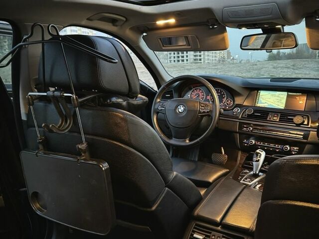 Черный БМВ 5 Серия, объемом двигателя 3 л и пробегом 170 тыс. км за 15000 $, фото 6 на Automoto.ua