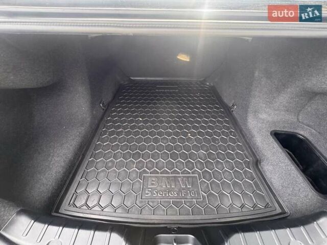 БМВ 5 Серия 2012 в Одессе на Automoto.ua Черный БМВ 5 Серия, объемом двигателя 2.99 л и пробегом 191 тыс. км за 11999 $, фото 59 на Automoto.ua