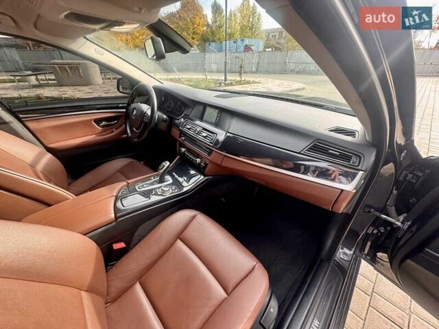 БМВ 5 Серия 2012 в Одессе на Automoto.ua Черный БМВ 5 Серия, объемом двигателя 2.99 л и пробегом 191 тыс. км за 11999 $, фото 96 на Automoto.ua