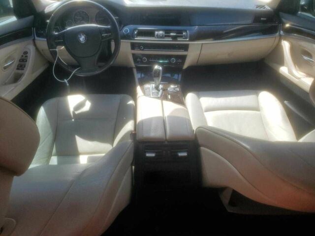 Черный БМВ 5 Серия, объемом двигателя 2 л и пробегом 218 тыс. км за 8900 $, фото 8 на Automoto.ua