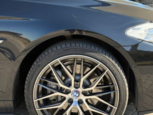 Черный БМВ 5 Серия, объемом двигателя 3 л и пробегом 96 тыс. км за 19800 $, фото 7 на Automoto.ua