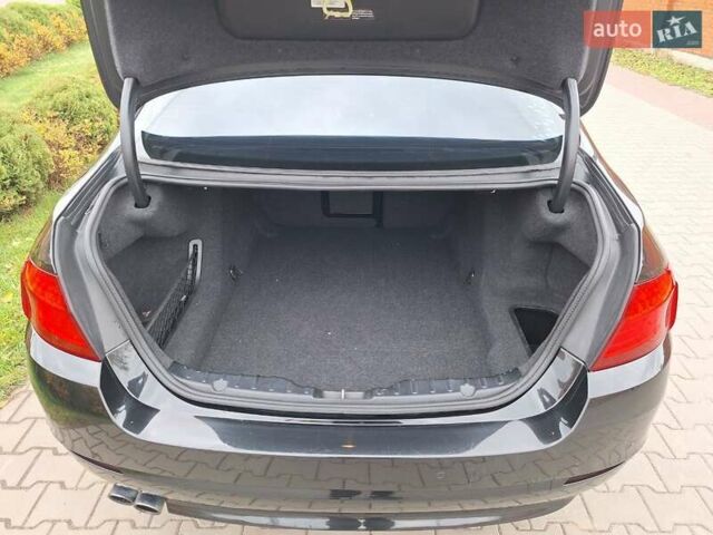 Черный БМВ 5 Серия, объемом двигателя 2 л и пробегом 222 тыс. км за 12500 $, фото 1 на Automoto.ua