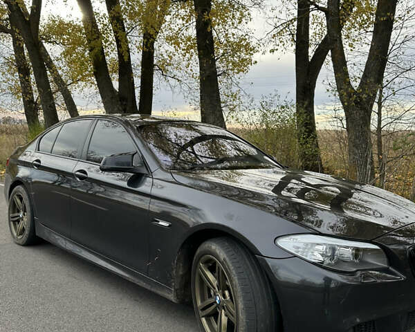 Чорний БМВ 5 Серія, об'ємом двигуна 2 л та пробігом 260 тис. км за 15200 $, фото 6 на Automoto.ua
