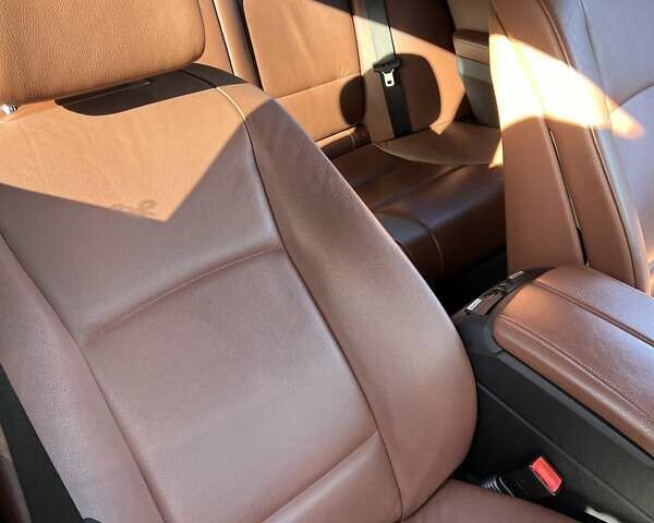 Черный БМВ 5 Серия, объемом двигателя 2.99 л и пробегом 180 тыс. км за 16000 $, фото 4 на Automoto.ua