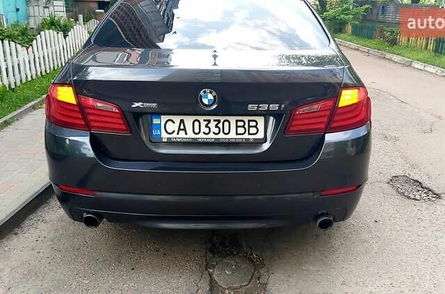Черный БМВ 5 Серия, объемом двигателя 3 л и пробегом 152 тыс. км за 14150 $, фото 6 на Automoto.ua