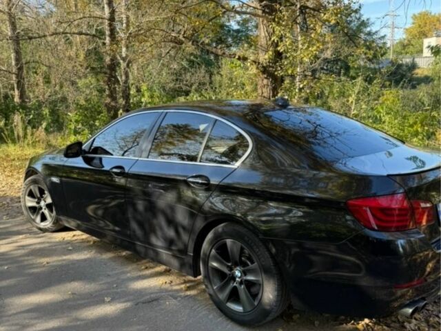 Черный БМВ 5 Серия, объемом двигателя 2 л и пробегом 133 тыс. км за 14700 $, фото 3 на Automoto.ua