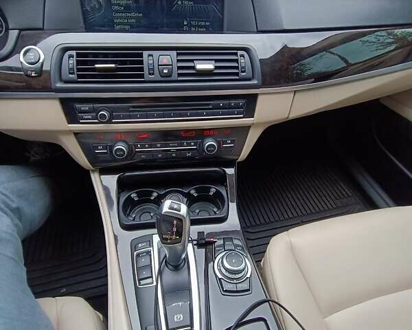 Черный БМВ 5 Серия, объемом двигателя 2 л и пробегом 115 тыс. км за 13500 $, фото 41 на Automoto.ua