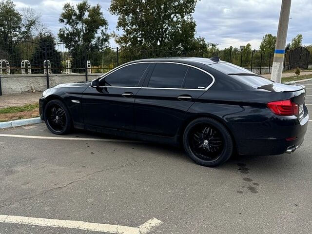 Чорний БМВ 5 Серія, об'ємом двигуна 3 л та пробігом 237 тис. км за 14999 $, фото 2 на Automoto.ua