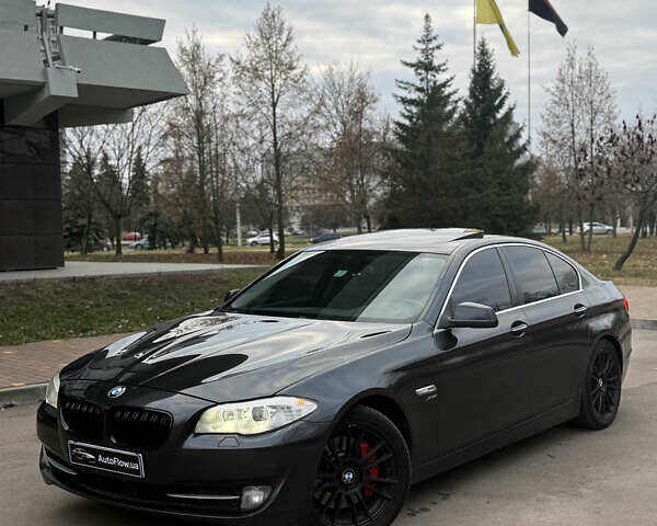 Чорний БМВ 5 Серія, об'ємом двигуна 3 л та пробігом 210 тис. км за 14600 $, фото 1 на Automoto.ua