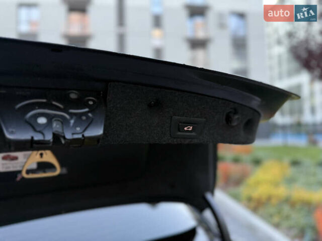 Чорний БМВ 5 Серія, об'ємом двигуна 2 л та пробігом 236 тис. км за 12500 $, фото 32 на Automoto.ua