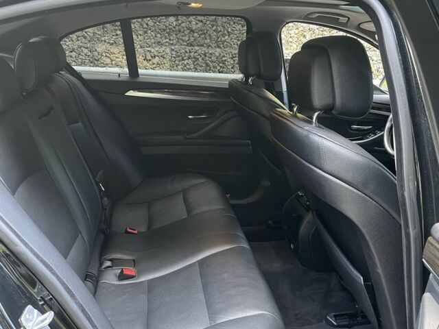 Черный БМВ 5 Серия, объемом двигателя 2 л и пробегом 200 тыс. км за 11999 $, фото 19 на Automoto.ua