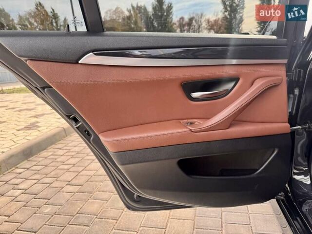 БМВ 5 Серия 2012 в Одессе на Automoto.ua Черный БМВ 5 Серия, объемом двигателя 2.99 л и пробегом 191 тыс. км за 11999 $, фото 68 на Automoto.ua