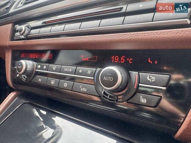 БМВ 5 Серия 2012 в Одессе на Automoto.ua Черный БМВ 5 Серия, объемом двигателя 2.99 л и пробегом 191 тыс. км за 11999 $, фото 52 на Automoto.ua